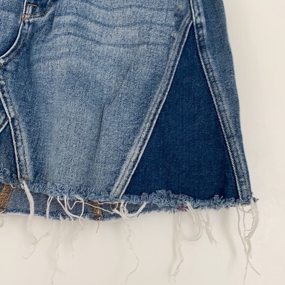 Pacsun Jean Skirt Denim Blue Mini Women's Size 28 Two Tone Raw Hem Button Fly - Picture 2 of 8